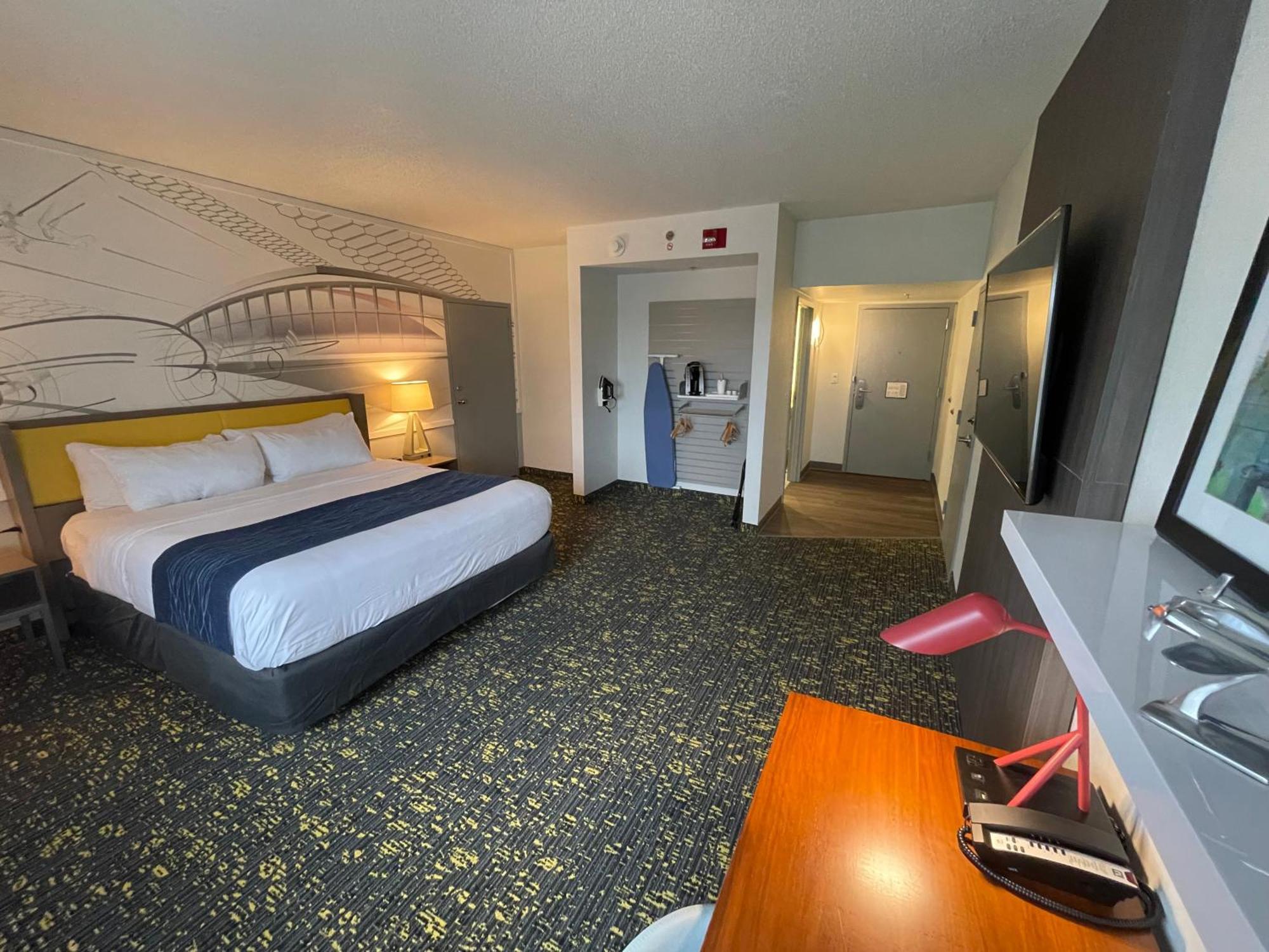 Saint Louis Airport Hotel Woodson Terrace Bagian luar foto